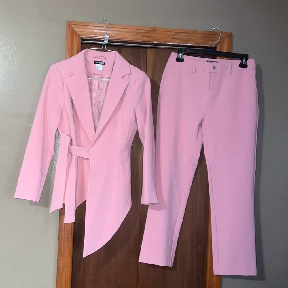 Pink Women's Suit Set . Actual Color Is Better Shown From 3rd Picture So On.